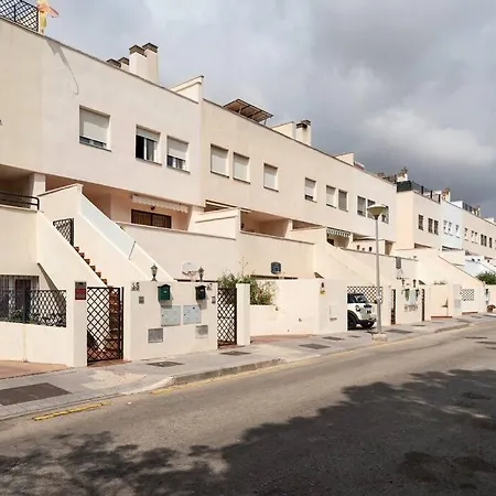 Сasa de vacaciones Adosado Jacuzzi Urb La Canada *