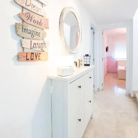 Сasa de vacaciones Adosado Jacuzzi Urb La Canada Torremolinos
