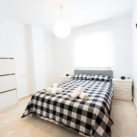 度假居 Adosado Jacuzzi Urb La Canada 托雷莫利诺斯